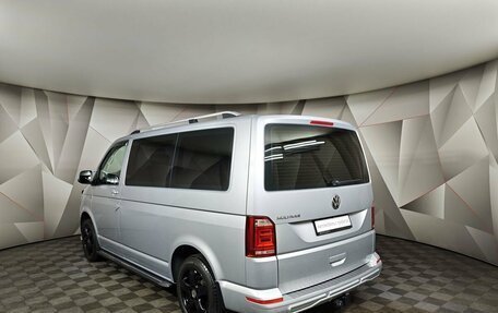 Volkswagen Multivan T6 рестайлинг, 2019 год, 3 999 999 рублей, 4 фотография