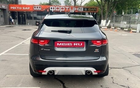 Jaguar F-Pace, 2017 год, 2 550 000 рублей, 4 фотография