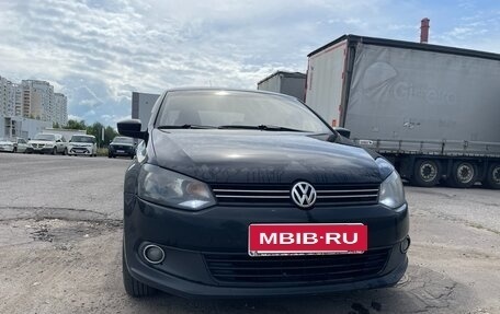 Volkswagen Polo VI (EU Market), 2011 год, 450 000 рублей, 2 фотография