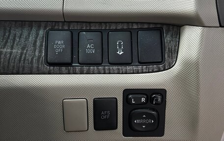 Toyota Estima III рестайлинг -2, 2011 год, 1 100 000 рублей, 23 фотография