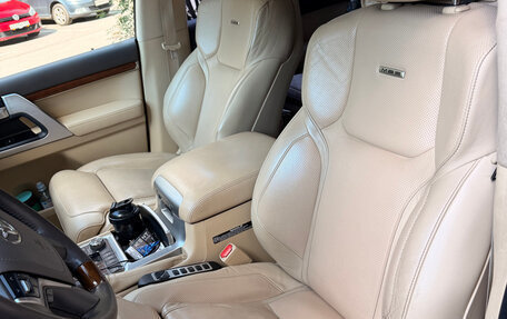 Toyota Land Cruiser 200, 2016 год, 5 750 000 рублей, 11 фотография