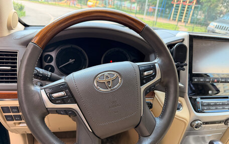 Toyota Land Cruiser 200, 2016 год, 5 750 000 рублей, 8 фотография