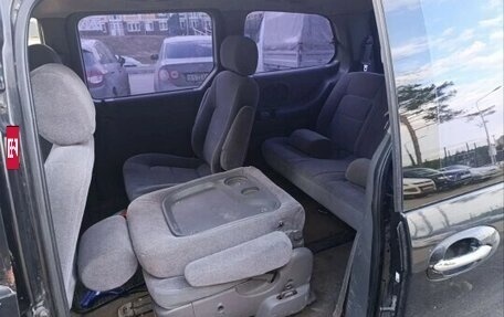 KIA Carnival III, 2000 год, 450 000 рублей, 11 фотография