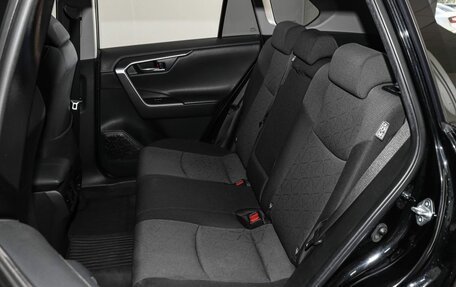 Toyota RAV4, 2021 год, 3 379 000 рублей, 9 фотография