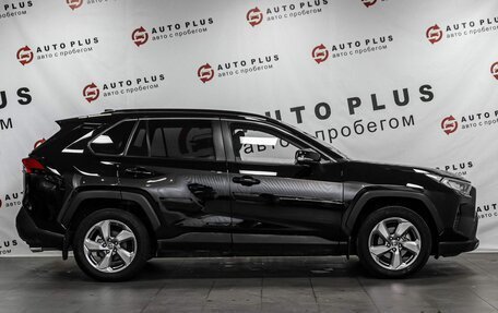 Toyota RAV4, 2021 год, 3 379 000 рублей, 6 фотография