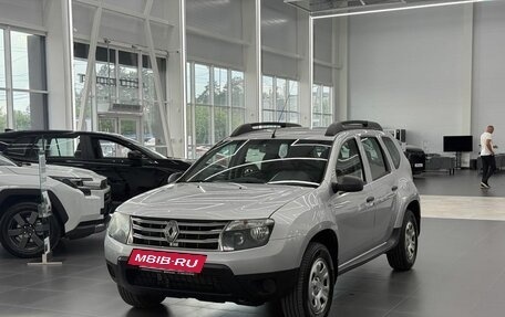Renault Duster I рестайлинг, 2014 год, 1 350 000 рублей, 5 фотография