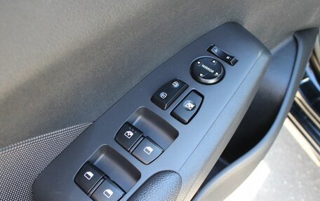 Hyundai Solaris II рестайлинг, 2017 год, 1 349 000 рублей, 20 фотография