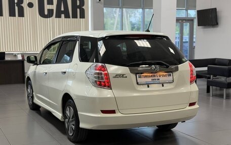 Honda Fit Shuttle I рестайлинг, 2014 год, 935 000 рублей, 3 фотография