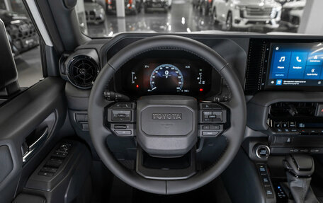 Toyota Land Cruiser Prado, 2025 год, 10 550 000 рублей, 10 фотография