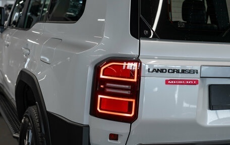 Toyota Land Cruiser Prado, 2025 год, 10 550 000 рублей, 31 фотография