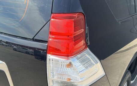 Toyota Land Cruiser Prado 150 рестайлинг 2, 2012 год, 2 610 000 рублей, 10 фотография