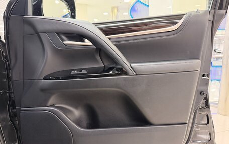Lexus LX III, 2019 год, 9 995 000 рублей, 25 фотография