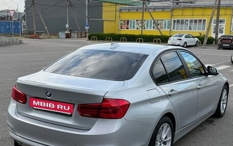 BMW 3 серия, 2018 год, 2 000 000 рублей, 3 фотография