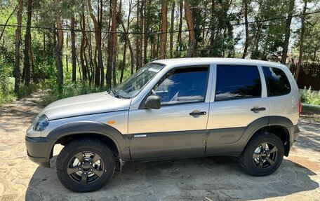 Chevrolet Niva I рестайлинг, 2009 год, 452 000 рублей, 8 фотография
