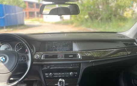 BMW 7 серия, 2011 год, 1 200 000 рублей, 7 фотография