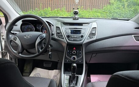 Hyundai Elantra V, 2015 год, 1 250 000 рублей, 14 фотография