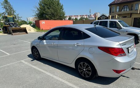 Hyundai Solaris II рестайлинг, 2014 год, 800 000 рублей, 7 фотография