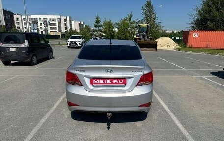 Hyundai Solaris II рестайлинг, 2014 год, 800 000 рублей, 6 фотография