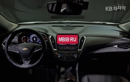 Chevrolet Malibu IX, 2022 год, 1 389 010 рублей, 7 фотография