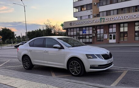 Skoda Octavia, 2017 год, 1 790 000 рублей, 3 фотография