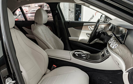 Mercedes-Benz E-Класс, 2017 год, 2 930 000 рублей, 14 фотография