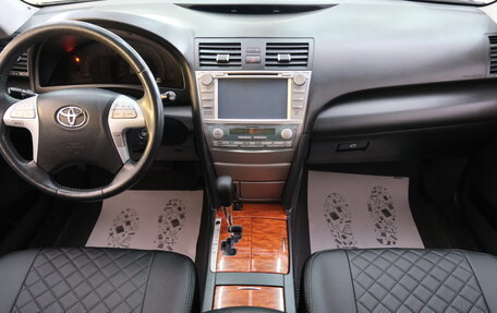 Toyota Camry, 2013 год, 1 529 000 рублей, 22 фотография