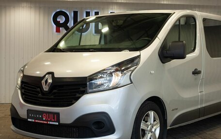 Renault Trafic, 2015 год, 2 000 000 рублей, 6 фотография