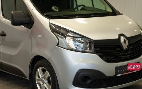 Renault Trafic, 2015 год, 2 000 000 рублей, 7 фотография