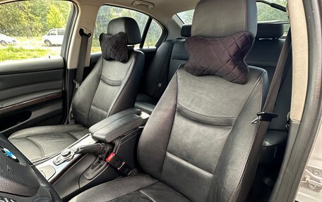 BMW 3 серия, 2011 год, 1 250 000 рублей, 10 фотография