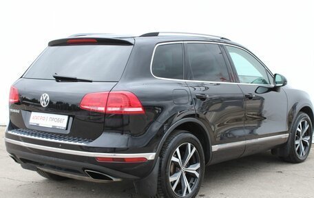 Volkswagen Touareg III, 2016 год, 3 200 000 рублей, 7 фотография
