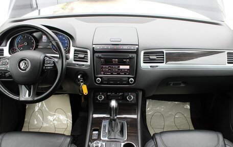 Volkswagen Touareg III, 2016 год, 3 200 000 рублей, 17 фотография