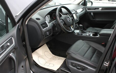 Volkswagen Touareg III, 2016 год, 3 200 000 рублей, 15 фотография