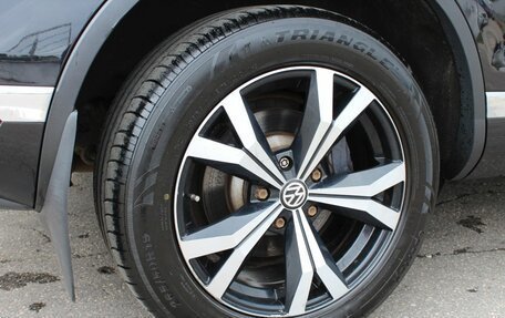 Volkswagen Touareg III, 2016 год, 3 200 000 рублей, 21 фотография