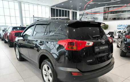 Toyota RAV4, 2013 год, 1 850 000 рублей, 8 фотография