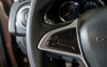 Renault Sandero II рестайлинг, 2019 год, 1 280 000 рублей, 19 фотография