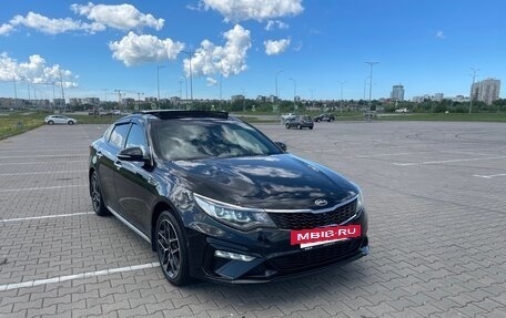 KIA Optima IV, 2018 год, 2 250 000 рублей, 3 фотография