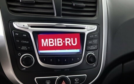 Hyundai Solaris II рестайлинг, 2013 год, 699 990 рублей, 17 фотография