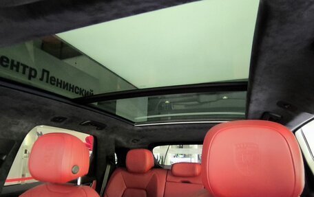 Porsche Cayenne III, 2022 год, 13 480 000 рублей, 8 фотография