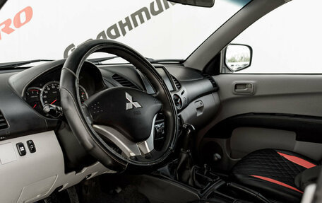 Mitsubishi L200 IV рестайлинг, 2010 год, 1 240 000 рублей, 9 фотография