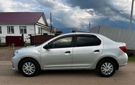 Renault Logan II, 2018 год, 670 000 рублей, 3 фотография