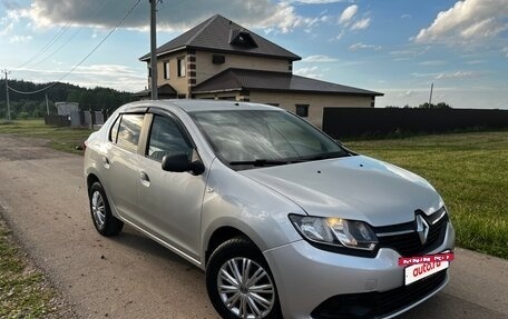Renault Logan II, 2018 год, 670 000 рублей, 2 фотография