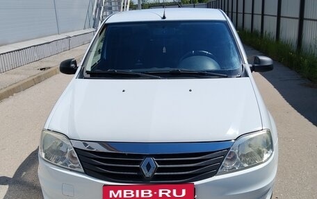 Renault Logan I, 2014 год, 670 000 рублей, 2 фотография