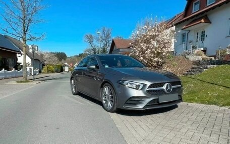 Mercedes-Benz A-Класс, 2022 год, 1 630 000 рублей, 4 фотография