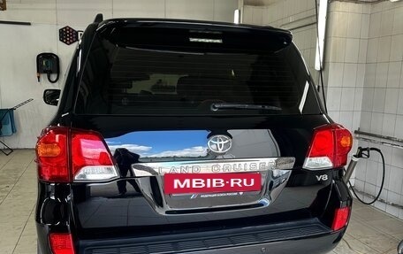 Toyota Land Cruiser 200, 2012 год, 3 950 000 рублей, 8 фотография