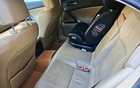 Lexus IS II рестайлинг 2, 2006 год, 1 300 000 рублей, 12 фотография