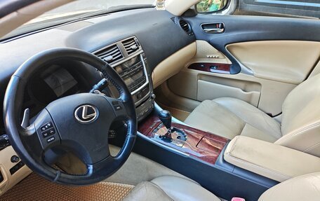 Lexus IS II рестайлинг 2, 2006 год, 1 300 000 рублей, 11 фотография