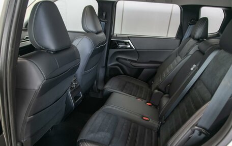 Mitsubishi Outlander, 2023 год, 5 390 000 рублей, 14 фотография