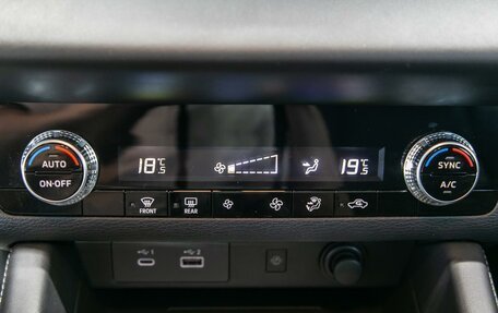 Mitsubishi Outlander, 2023 год, 5 390 000 рублей, 22 фотография