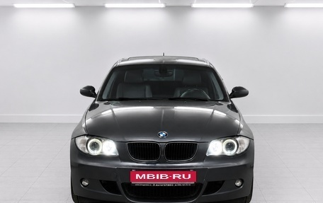 BMW 1 серия, 2005 год, 700 000 рублей, 2 фотография