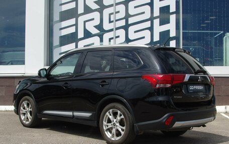 Mitsubishi Outlander III рестайлинг 3, 2015 год, 1 449 000 рублей, 2 фотография